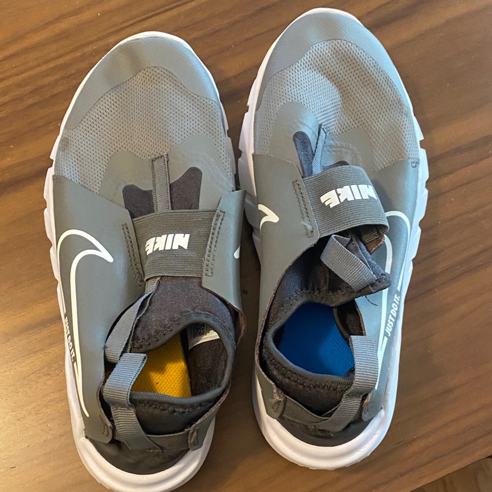 Nike Kids Slip-On Sneakers in Gray with White Swoosh